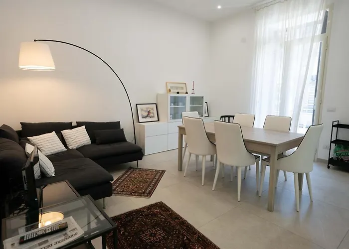 Gramsci Luxury Apartment By Dimorra