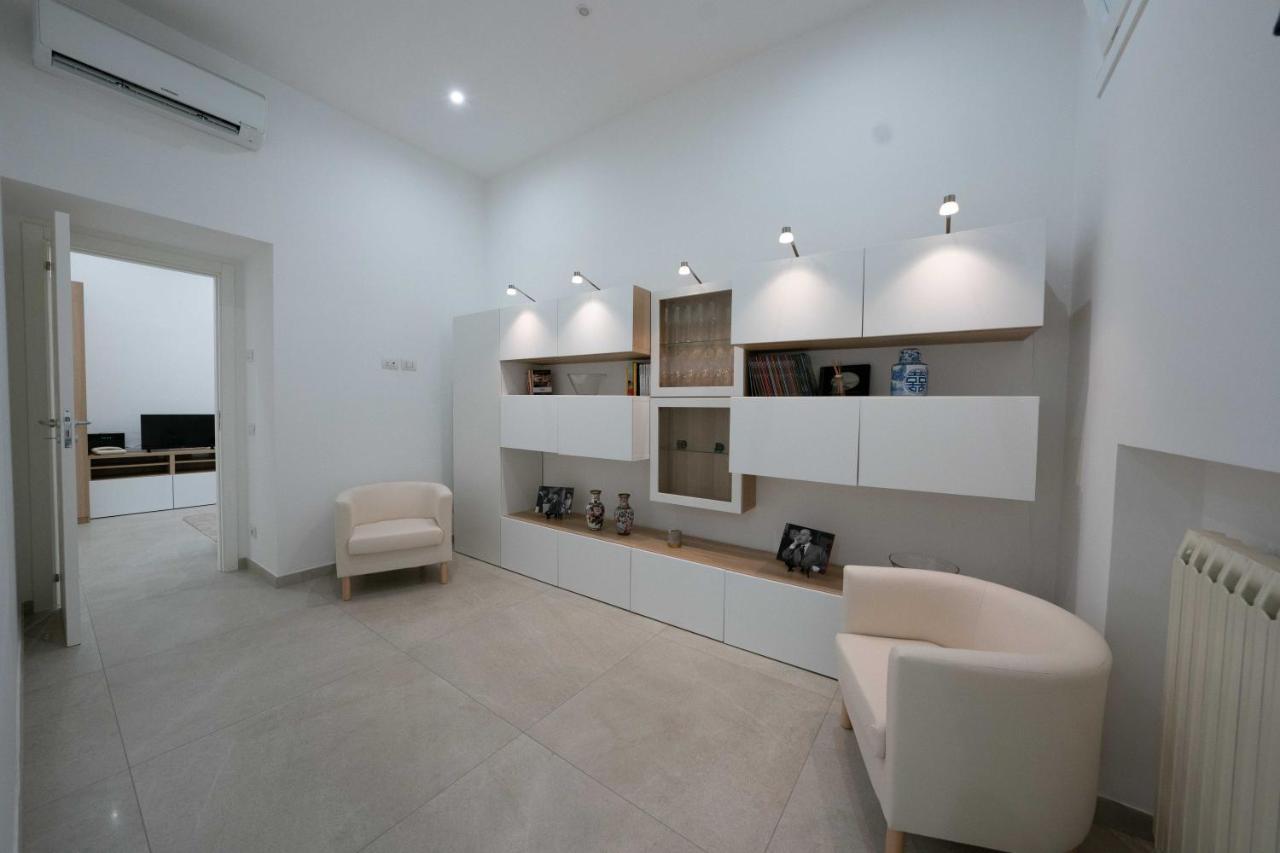 Gramsci Luxury By Dimorra *