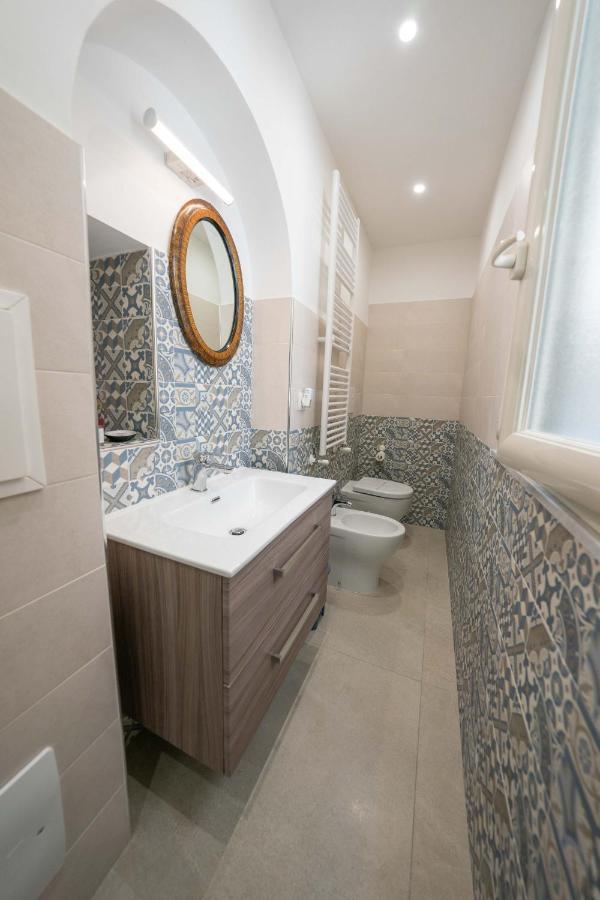 Apartment Gramsci Luxury By Dimorra Naples